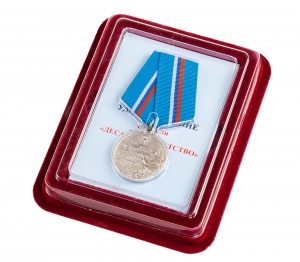 Медаль ВДВ "Десантное братство" в бархатистом футляре с прозрачной крышкой