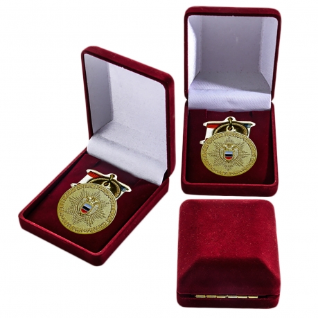 Медаль Ветеран федеральных органов государственной охраны в бархатном футляре
