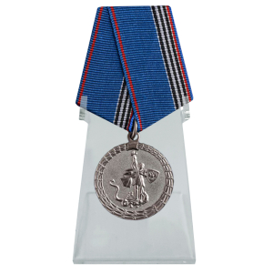 Медаль "Ветеран МВД России" на подставке