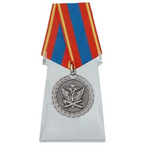 Медаль "Ветеран уголовно-исполнительной системы" на подставке