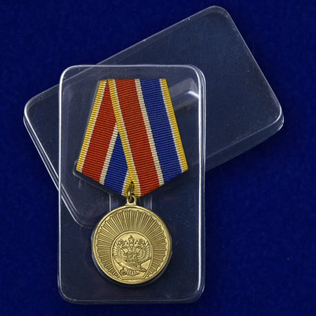 Медаль Выпускнику Кадетского Корпуса - в пластиковом футляре
