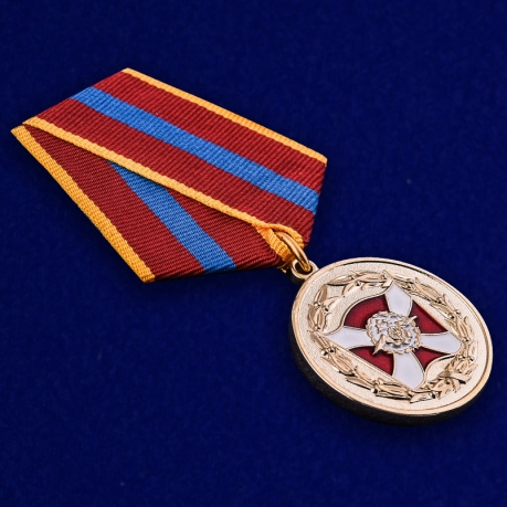 Медаль "За содействие" ВВ МВД РФ в бархатистом футляре из флока – общий вид