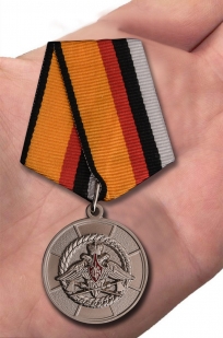 Медаль "За усердие при выполнении задач инженерного обеспечения" в наградной коробке от Военпро