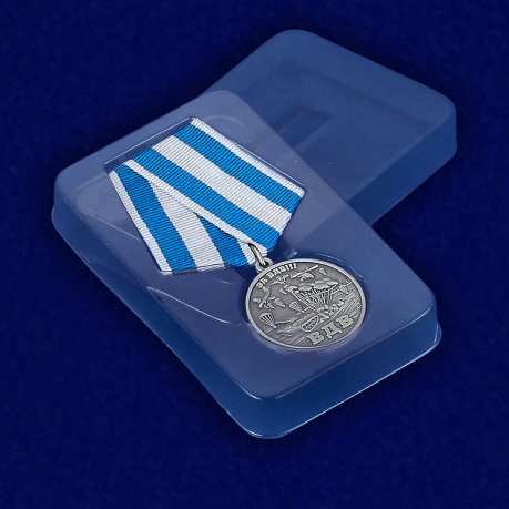 Медаль За ВДВ! в футляре с удостоверением - в пластиковом футляре