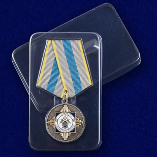 Медаль За верность служебному долгу - в пластиковом футляре