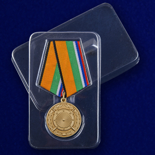 Медаль За вклад в укрепление обороны Российской Федерации - в пластиковом футляре