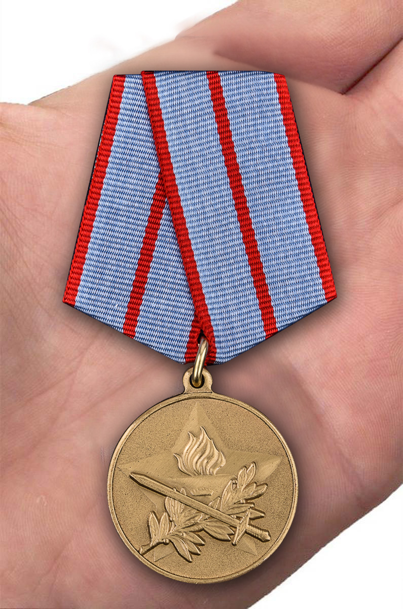 Продажа орденов, медалей, знаков и значков по Москве и РФ