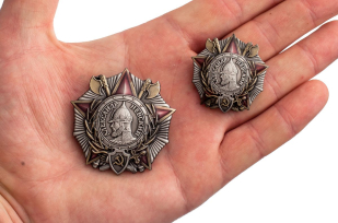 Мини-копия Ордена Александра Невского - сравнительный размер с оригиналом