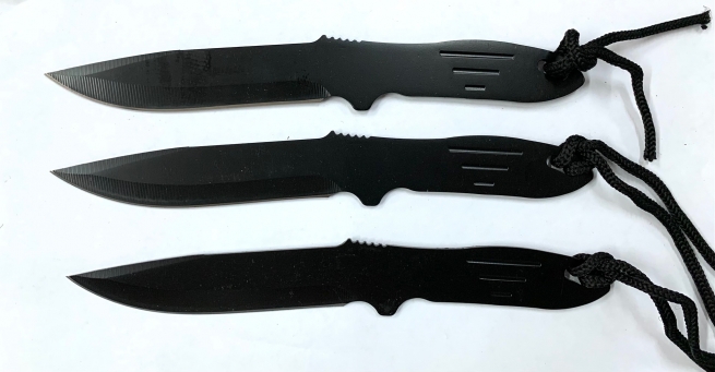 Набор метательных ножей черного цвета