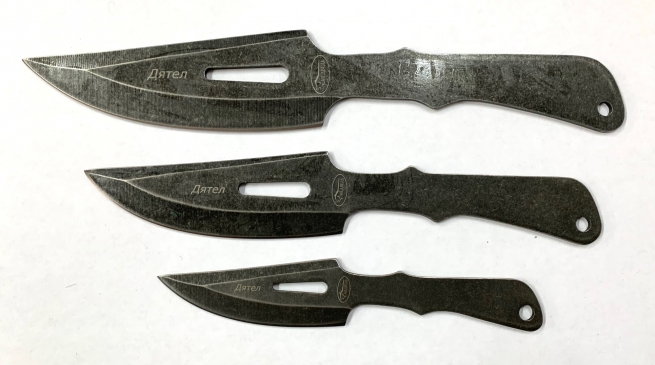 Набор метательных ножей Дятел черного цвета