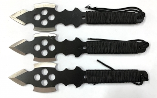 Набор метательных ножей с особой формой лезвия