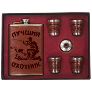 Подарочный набор Охотника: фляга для алкоголя, стопки, воронка.