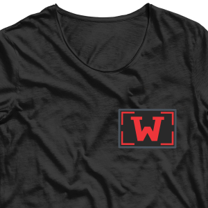 Надежная наклейка-термотрансфер на футболку "W"