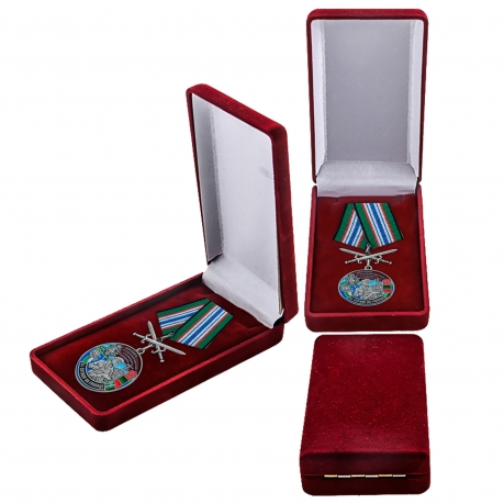 Нагрудная медаль За службу в 16-ой ОБрПСКР Находка