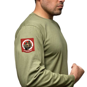 Оливковая футболка с длинным рукавом Отважные