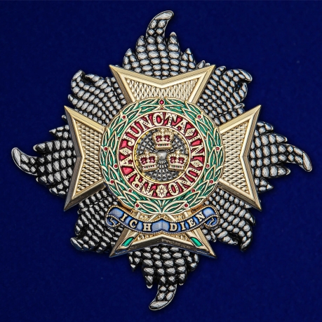 Орден Бани Звезда Рыцаря Большого креста на подставке