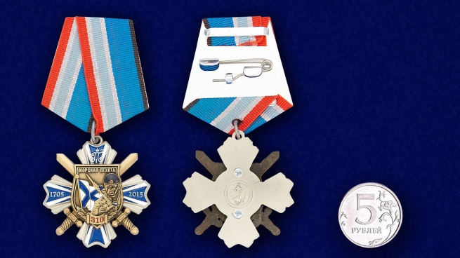 Орден "Морская пехота - 310 лет" в темно-бордовом футляре из бархатистого флока - сравнительный вид