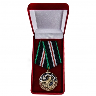 Памятная медаль Ветераны Чечни - в футляре