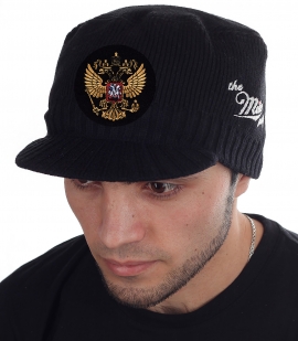 Плотная шапка Miller Way с патриотической символикой – гербом России. Модный мужской головной убор для стиля streetwear или casual. Доставим в любой город