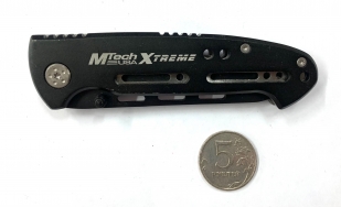 Складной нож MTech черного цвета с перфорацией на лезвии