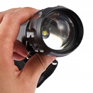 Тактический фонарь LED XP-E Q5 с ремнем и компасом
