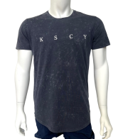 Темно-серая мужская футболка KSCY с белыми надписями