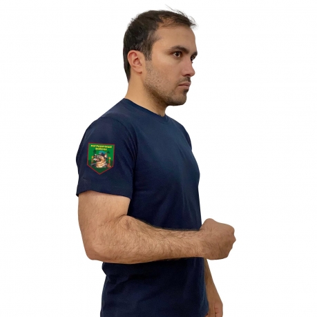 Тёмно-синяя футболка с термотрансфером Пограничные войска на рукаве