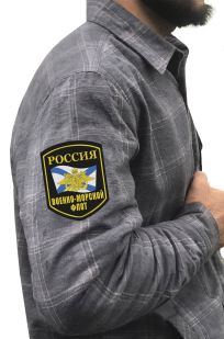 Теплая мужская рубашка в клетку с нашивкой ВМФ России купить выгодно