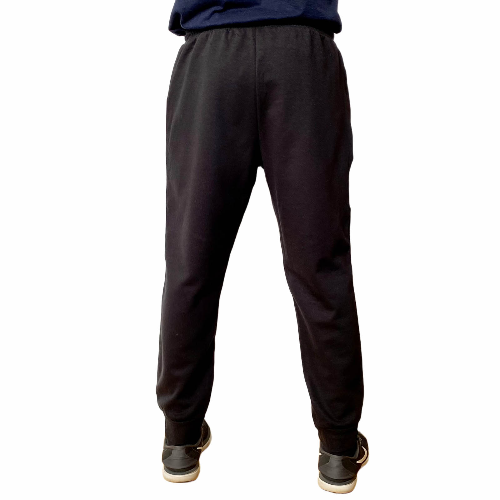 Заказать в интернет магазине спортивные штаны мужские 