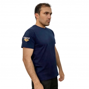 Удобная темно-синяя футболка с термотрансфером РВиА