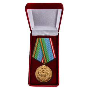 Юбилейная медаль РВВДКУ в футляре