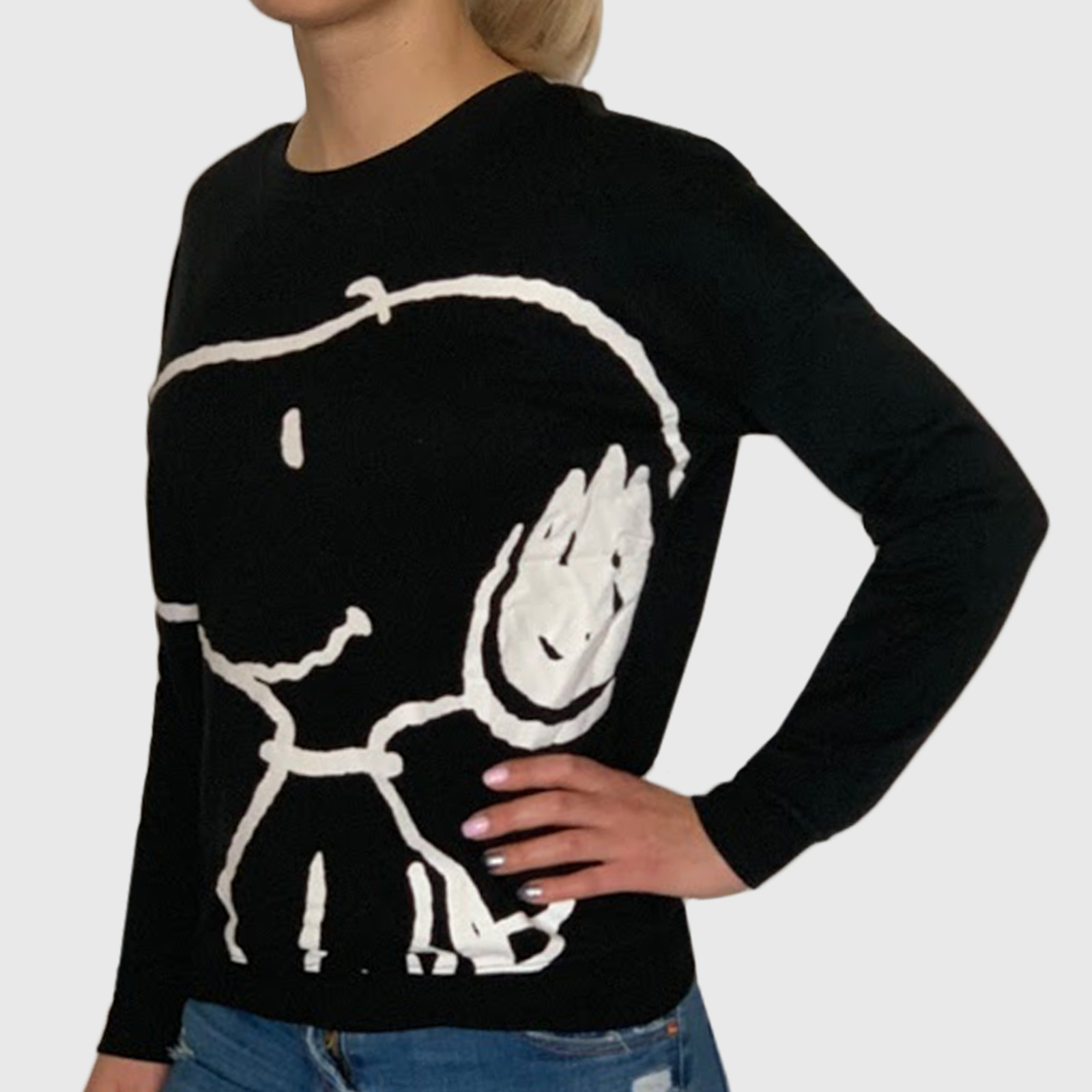 Черный женский свитер Peanuts – тандем женственности и спорта с пёсиком Снупи №141