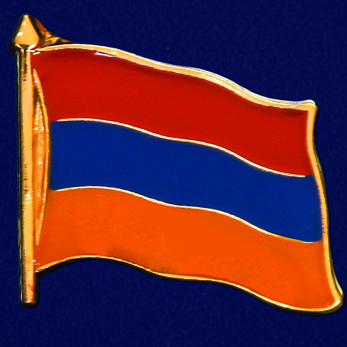 Купите значок "Флаг Армении" в качестве сувенира армянину 