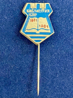 Значок на иголке Библиотека Бар 1881-1981