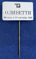 Значок на иголке Оливетти Москва 1966