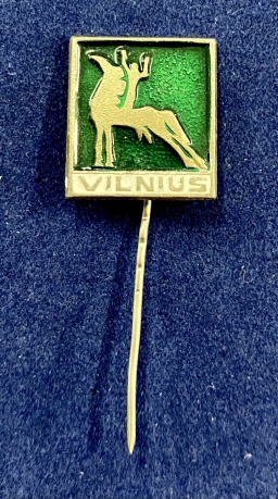 Значок на иголке Вильнюс с всадником