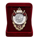 Знак "30 лет Октябрьской Революции" в футляре