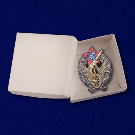 Знак Командира-бронеавтомобилиста ПВО - в коробке